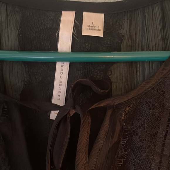 Lauren Conrad Sheer Tie Top - Picture 3 of 4